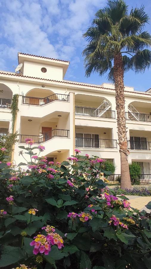 Fantastic 4 Cyprus First Line Beachfront Boghaz Bagian luar foto