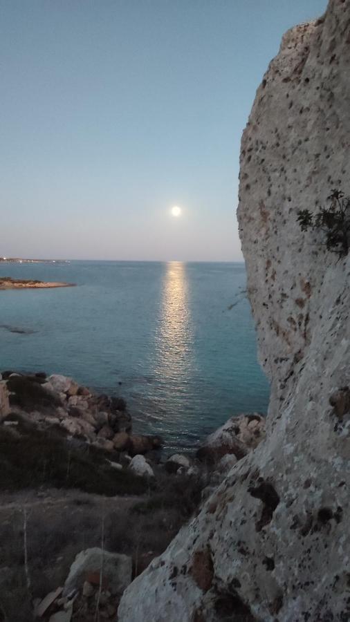 Fantastic 4 Cyprus First Line Beachfront Boghaz Bagian luar foto
